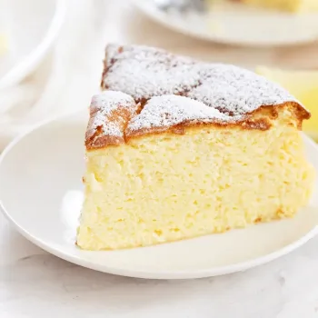 Bolo de claras e limão
