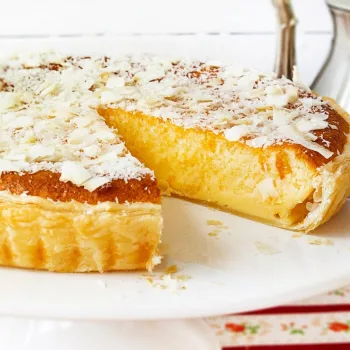Tarte de coco e leite condensado
