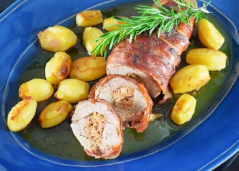 Lombo de porco recheado com farinheira