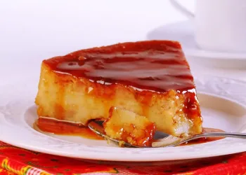 Pudim de pão tradicional