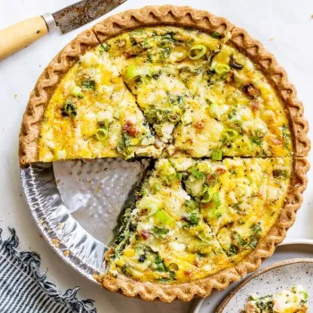 Quiche de frango e legumes