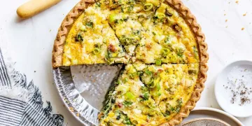 Quiche de frango e legumes