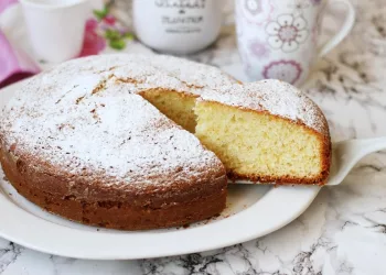 Bolo de aveia e iogurte