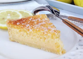 Tarte de coco e natas