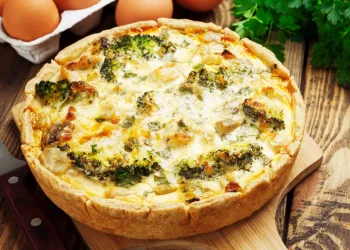 Quiche de atum e legumes