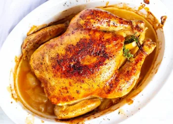 Frango assado no forno com limão