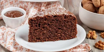 Bolo de nozes com chocolate