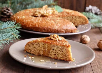 Bolo de laranja e nozes