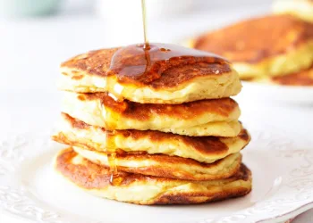 Panquecas de laranja com mel