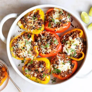 Pimentos recheados com carne picada