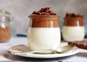 Mousse de limão com chocolate