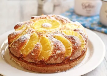 Bolo de ananás fofo