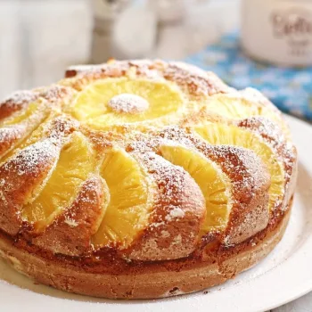 Bolo de ananás fofo