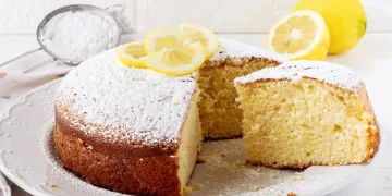 Bolo de mel, limão e canela