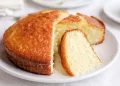 Bolo de coco e limão