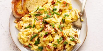 Ovos mexidos com bacon
