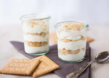 Delícia de natas e bolacha