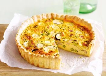 Quiche de atum e alho francês