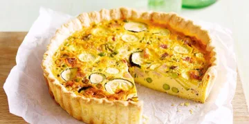 Quiche de atum e alho francês