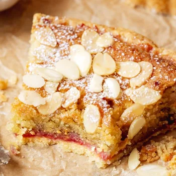 Tarte de amêndoa húmida