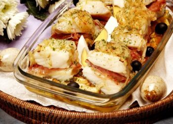 Bacalhau com presunto no forno