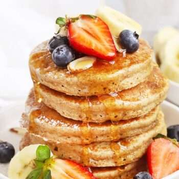 Panquecas de banana e canela