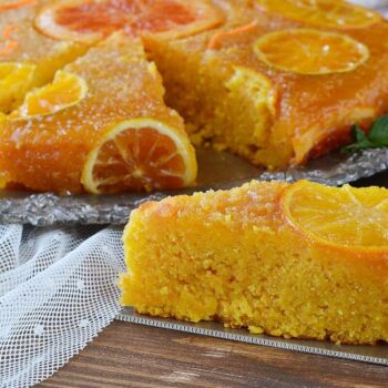 Bolo de laranja e cenoura húmido