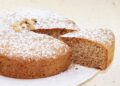 Bolo de azeite e mel tradicional