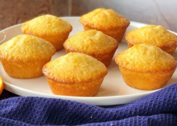 Queques de laranja e aveia