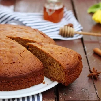 Bolo de mel tradicional