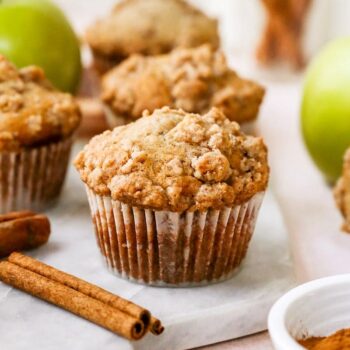 Muffins de maçã e canela