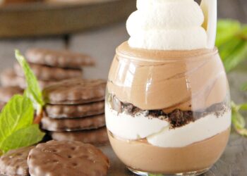 Mousse de café e bolacha