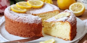Bolo de requeijão e iogurte