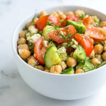 Salada de grão de bico