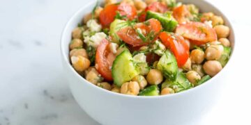Salada de grão de bico