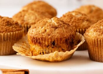 Queques de noz e canela