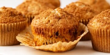 Queques de noz e canela