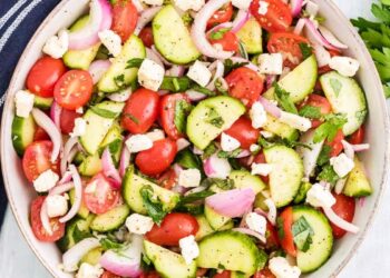 Salada de pepino