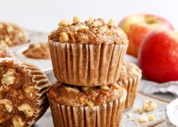 Queques de maçã e nozes