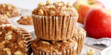 Queques de maçã e nozes