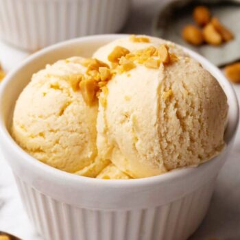 Gelado de manteiga de amendoim