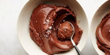 mousse de chocolate com flor de sal