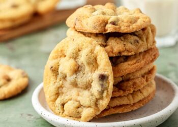 bolachas de azeite com pepitas de chocolate