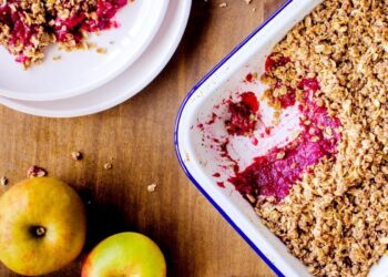 crumble de amora e maçã