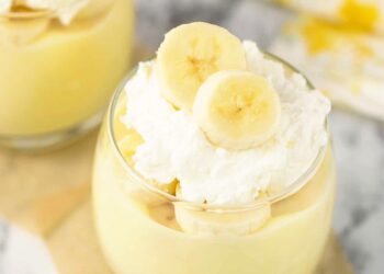 mousse de banana e iogurte grego