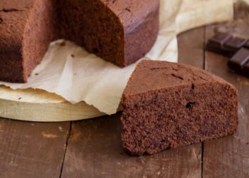 Bolo de chocolate sem açúcar