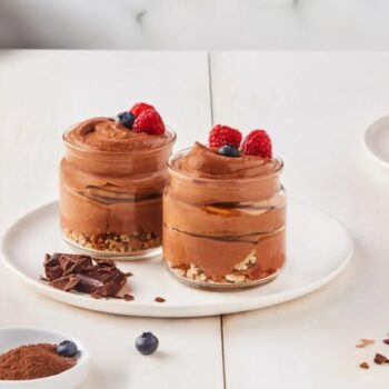 Mousse de chocolate com nozes