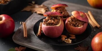 Maçãs assadas com frutos secos