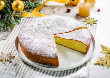 Bolo de baunilha e amêndoa