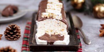 Semifrio de natas e chocolate